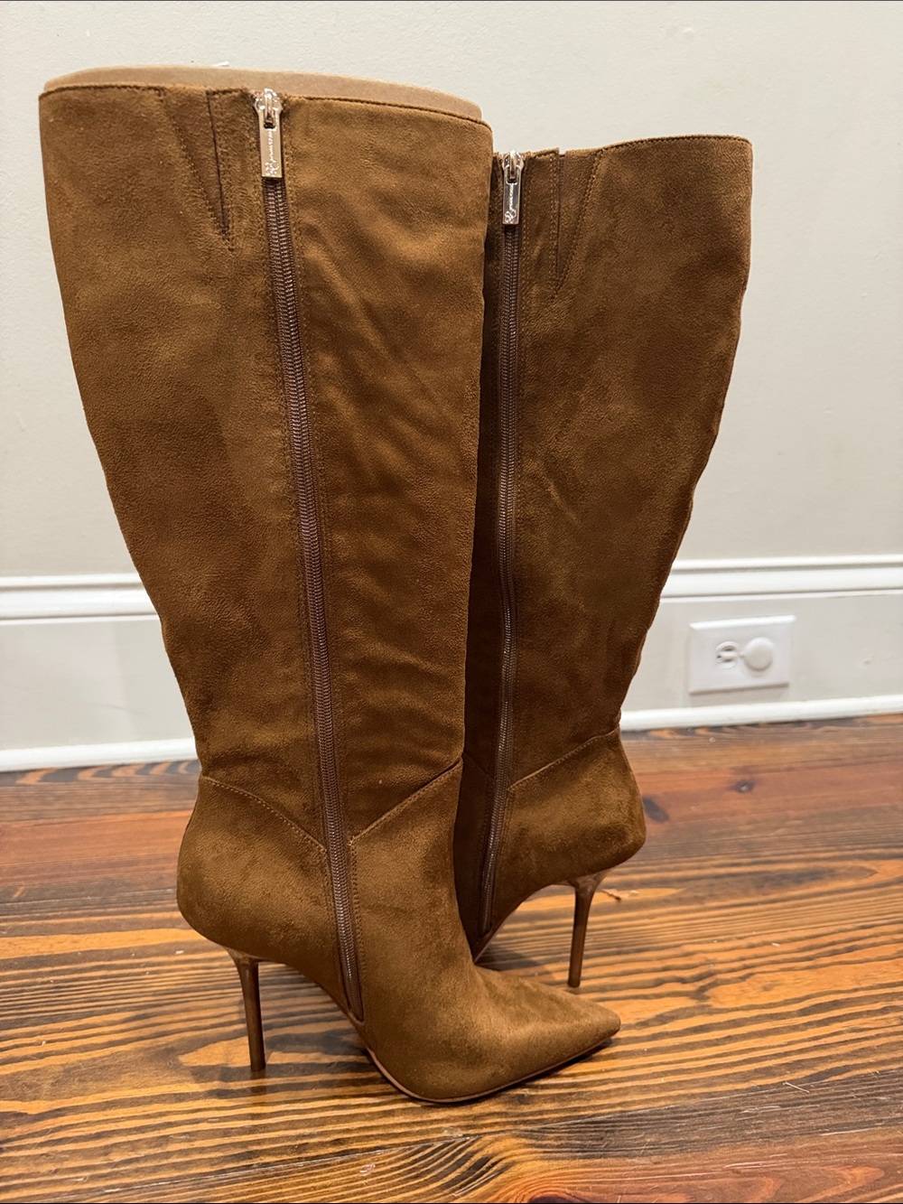 NEW WIDE CALF Jessica Simpson Tall Pointed-Toe Stiletto Boot - Tan Brown